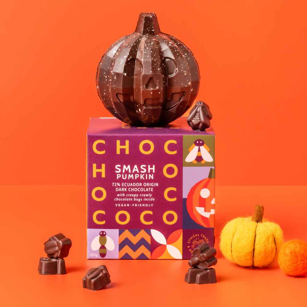 Dark Chocolate Pumpkin with bugs inside (vf)