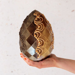 Giant 50/50 Milk & Dark Sharing Easter Egg – view 3