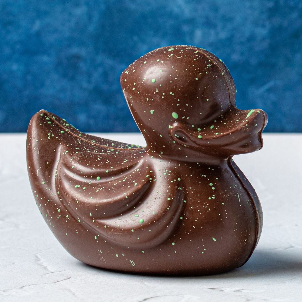 Ollie the 43% Colombian Oat M!lk Chocolate Duck (vf) – view 2