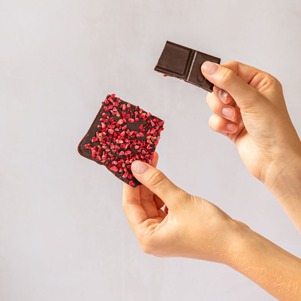 Ravishing Raspberry studded 72% Ecuador Chocolate Bar (vf) – view 2